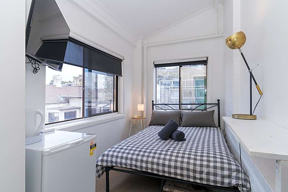 Manly Beach Guesthouse