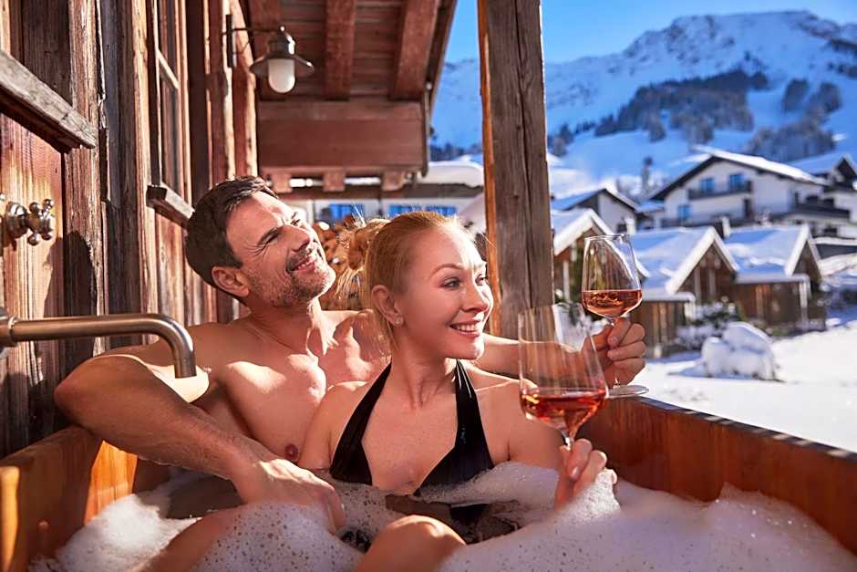 Alpin Chalets Oberjoch - Luxus Unterkunft mit privatem SPA und Zugang zu 3000 qm SPA Panoramahotel Oberjoch