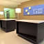 Holiday Inn Express Chicago NW - Arlington Heights, an IHG Hotel