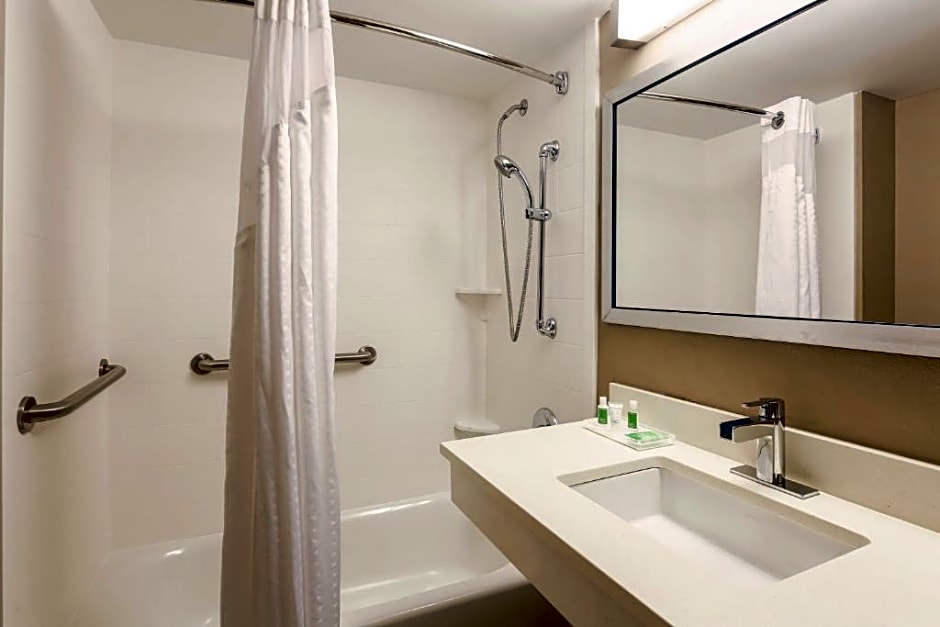 Holiday Inn Miami-Doral Area, an IHG Hotel