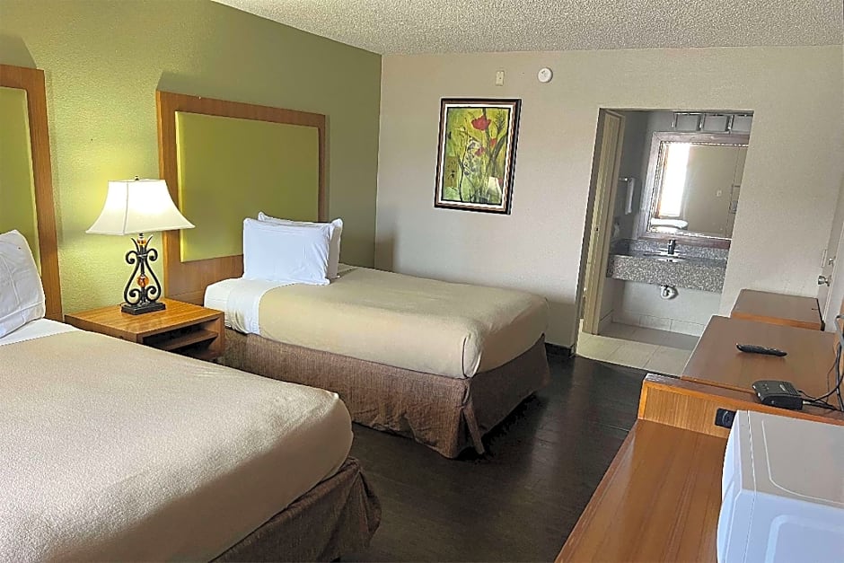 Baymont by Wyndham Odessa University Area