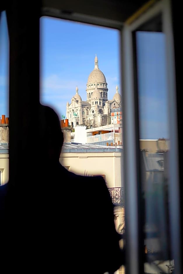 Hotel Le Montmartre Saint Pierre