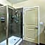 Oxford Suites Silverdale