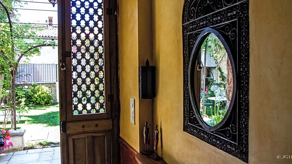 Le Patio Des Senteurs