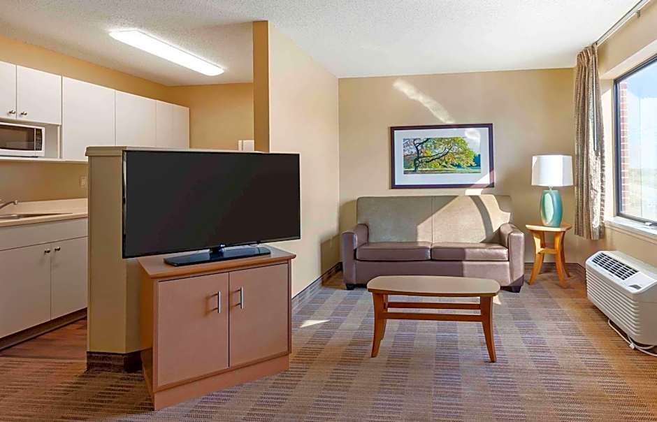Extended Stay America Select Suites - Madison - Old Sauk Rd.