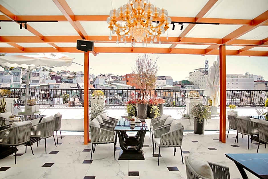 The Western Hill Hotel