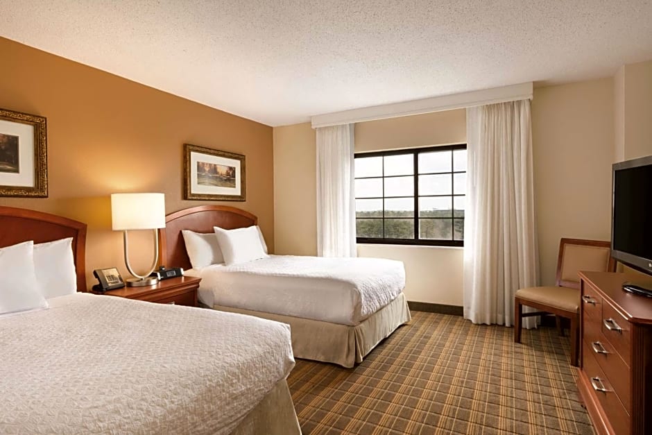 Embassy Suites By Hilton Hotel Greenville Golf Resort And Conference Ctr