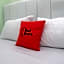 RedDoorz @ Paduka Hotel Kartasura