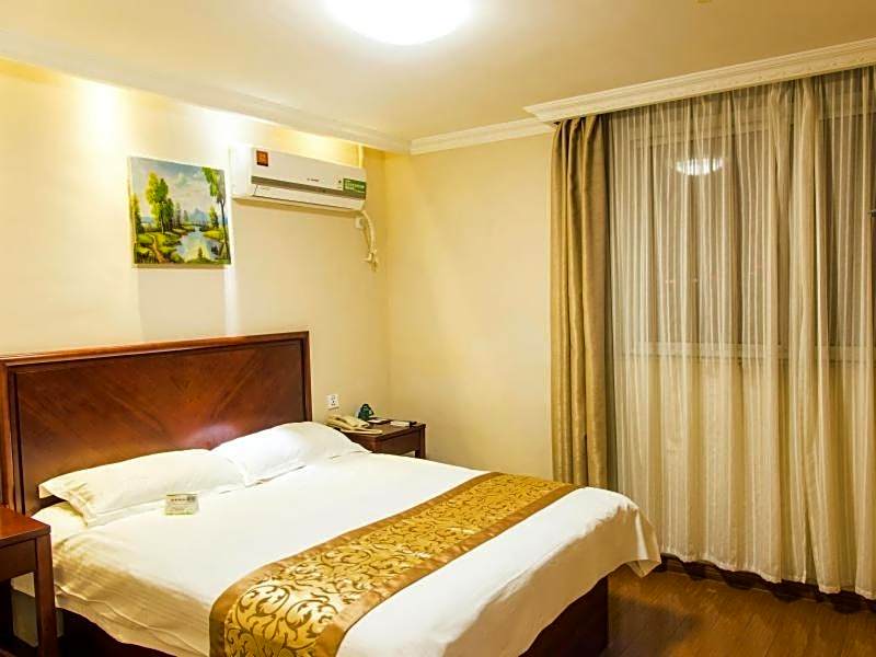 GreenTree Inn Jiangsu Taizhou Jingjiang Bus Station Express Hotel