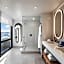 The Morrow Washington DC, Curio Collection By Hilton