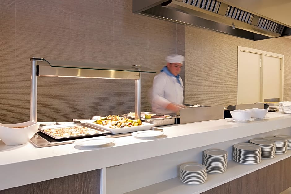 Canyamel Sun Aparthotel