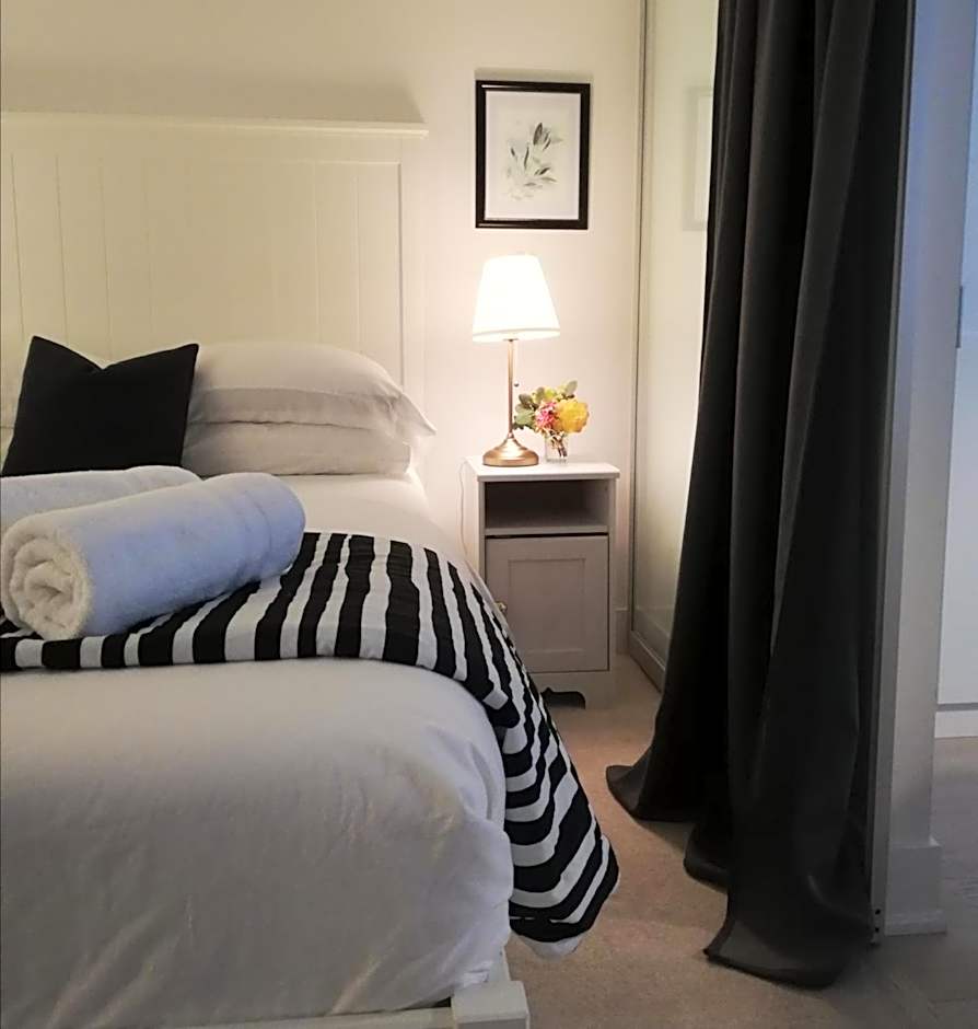 Stylish Downtown Toronto Residential Hotel