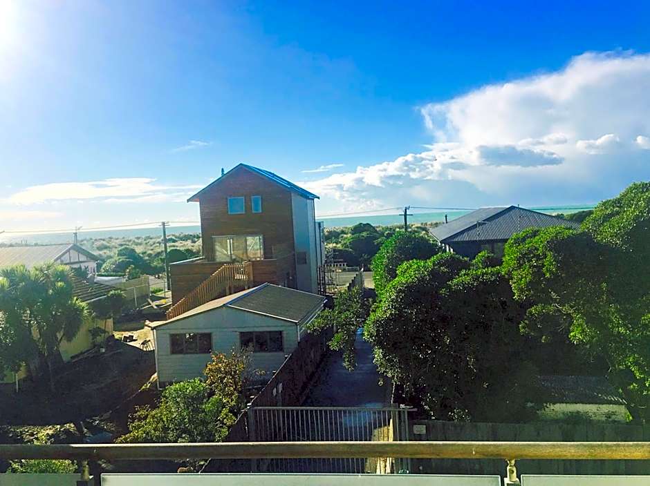 BeachLife Apartments