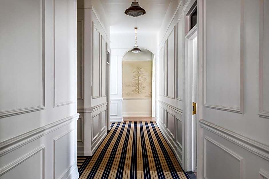 The Holbrooke Hotel