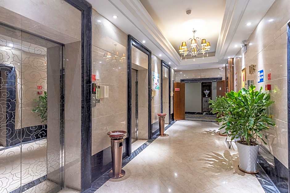 Greentree Eastern Huainan Guangchang Road Hotel