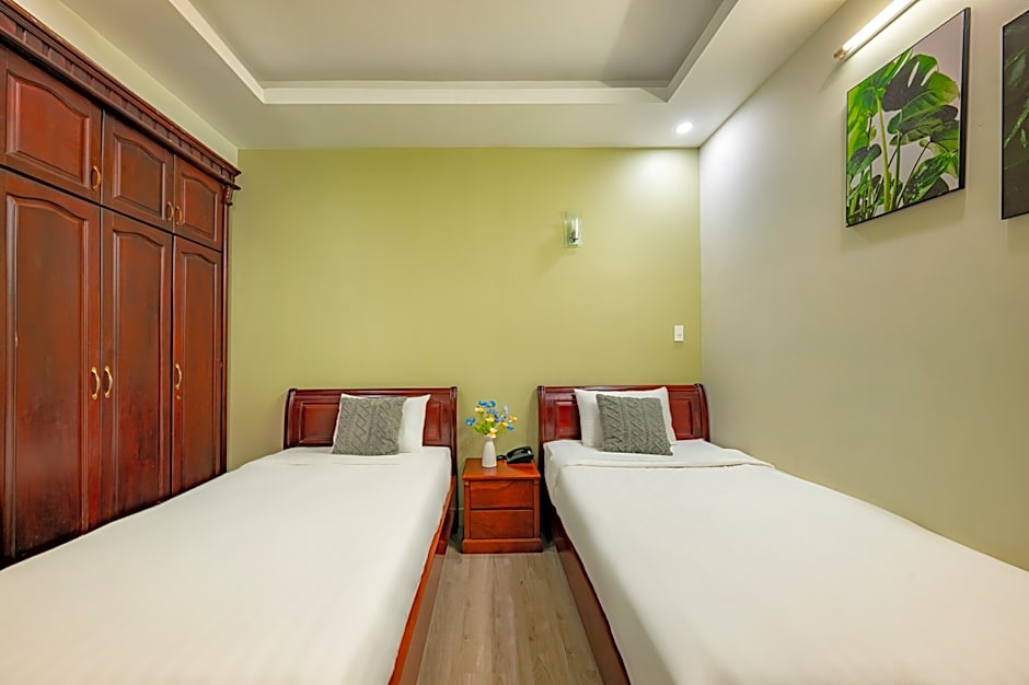Cactusland Hotel Tan Binh