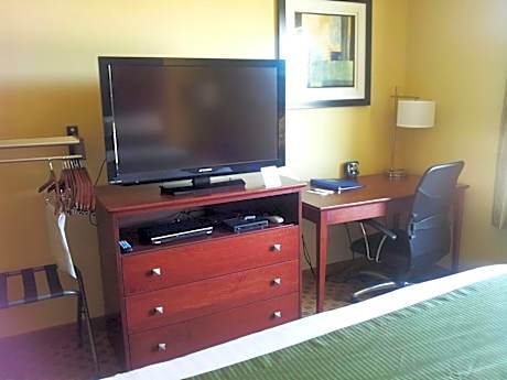 King Room with Spa Bath