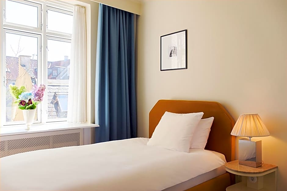 Coco Hotel