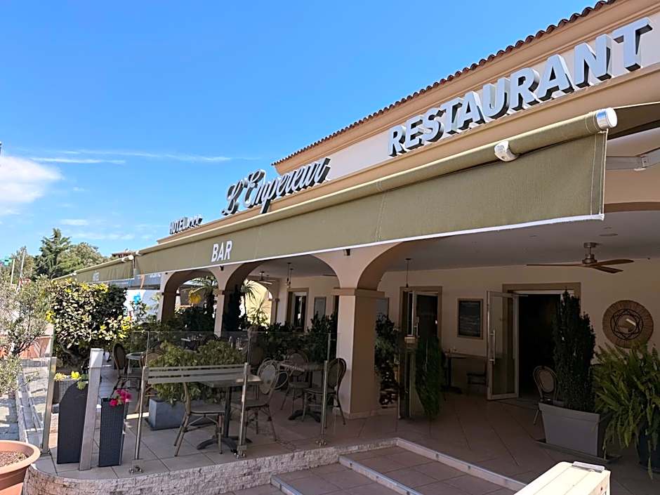 Hôtel Restaurant L' Empereur