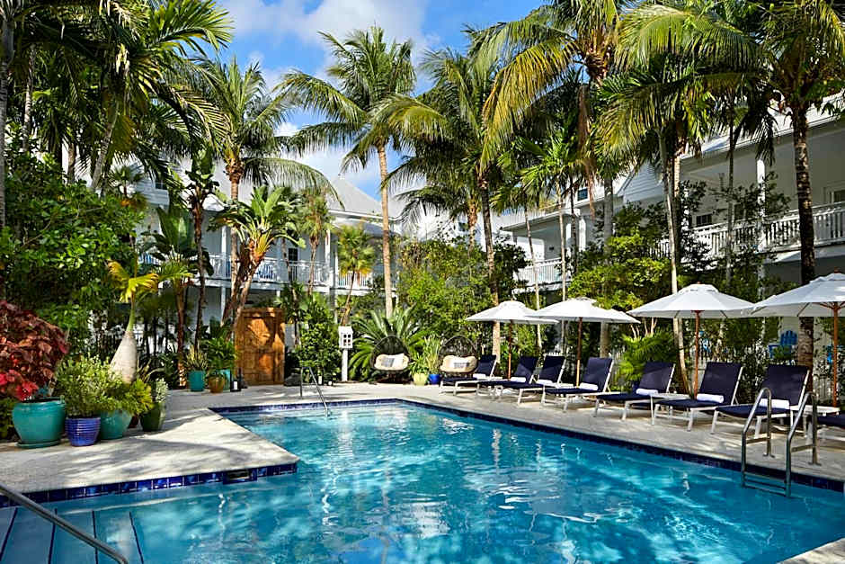 Parrot Key Hotel & Villas