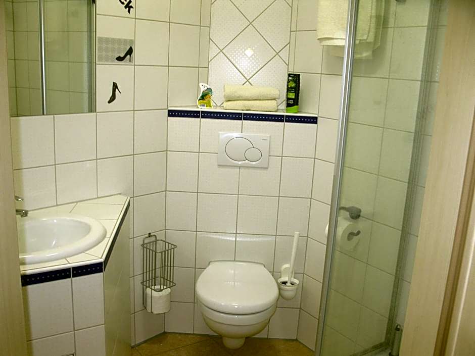 Hausner`s Hotel- Studio Apartments