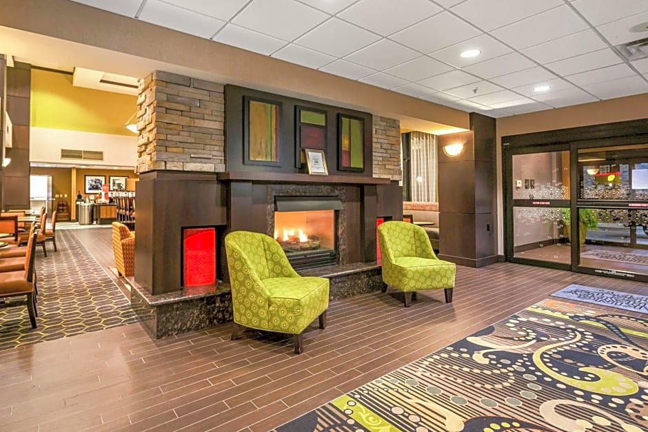 Hampton Inn By Hilton And Suites Tulsa/Catoosa