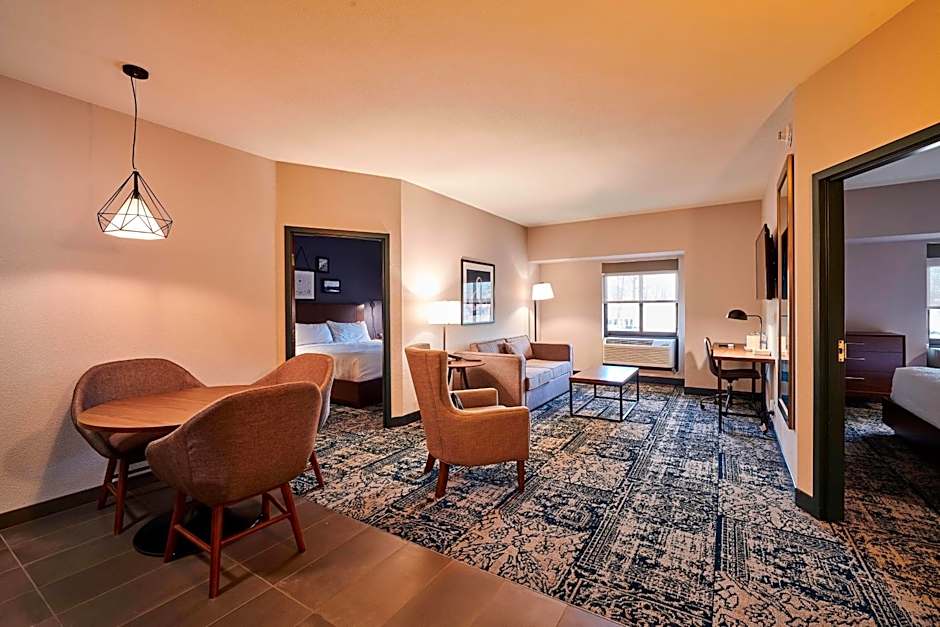 Four Points by Sheraton Cleveland-Eastlake