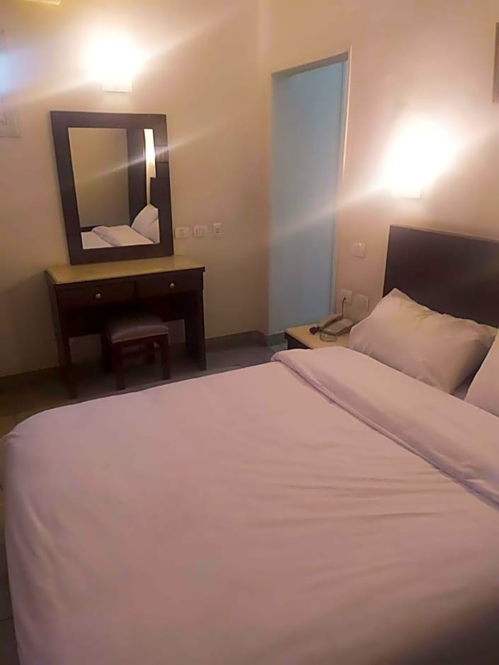 Regency Hotel