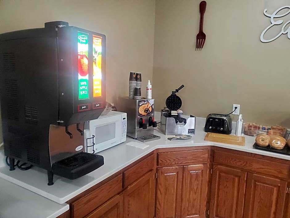 GrandStay Hotel & Suites Ames