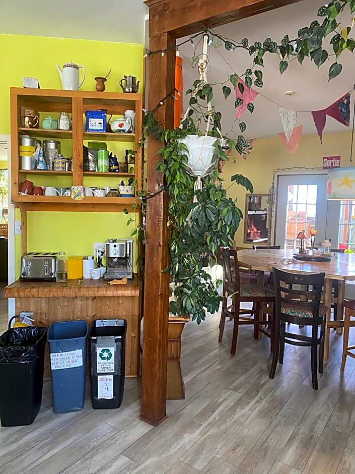 Auberge Internationale Le Tangon