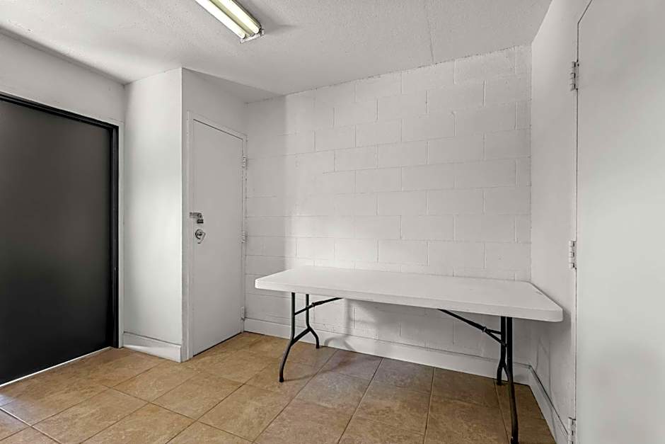 Americas Best Value Inn Hamilton