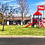 Red Roof Inn & Suites Tomah