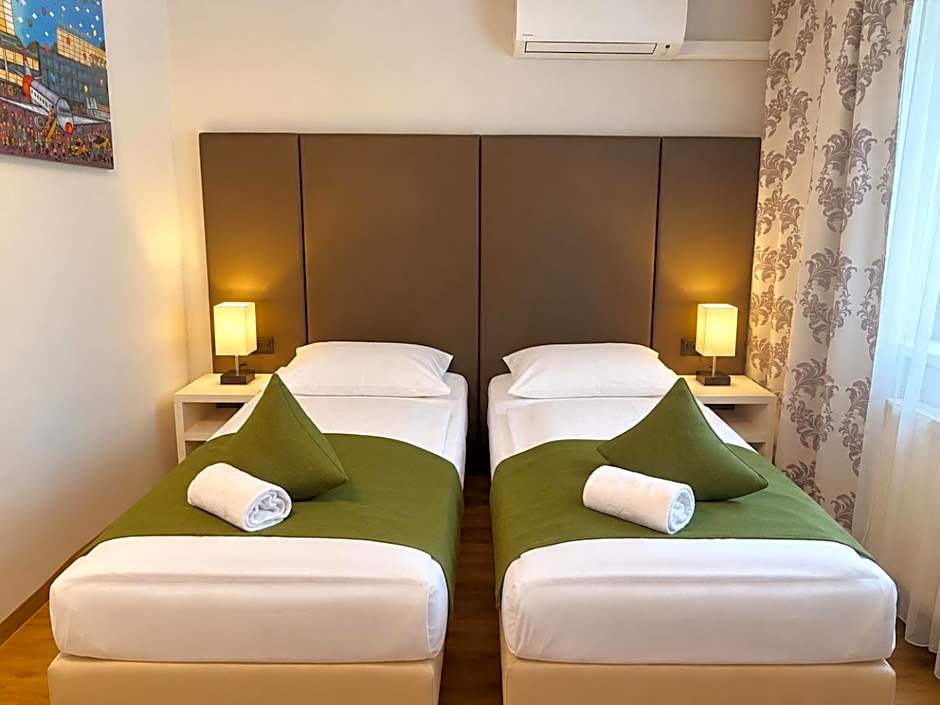 Arion Airport Hotel