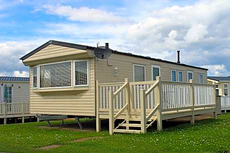 98Lemmington by the beach Ynyslas, Borth