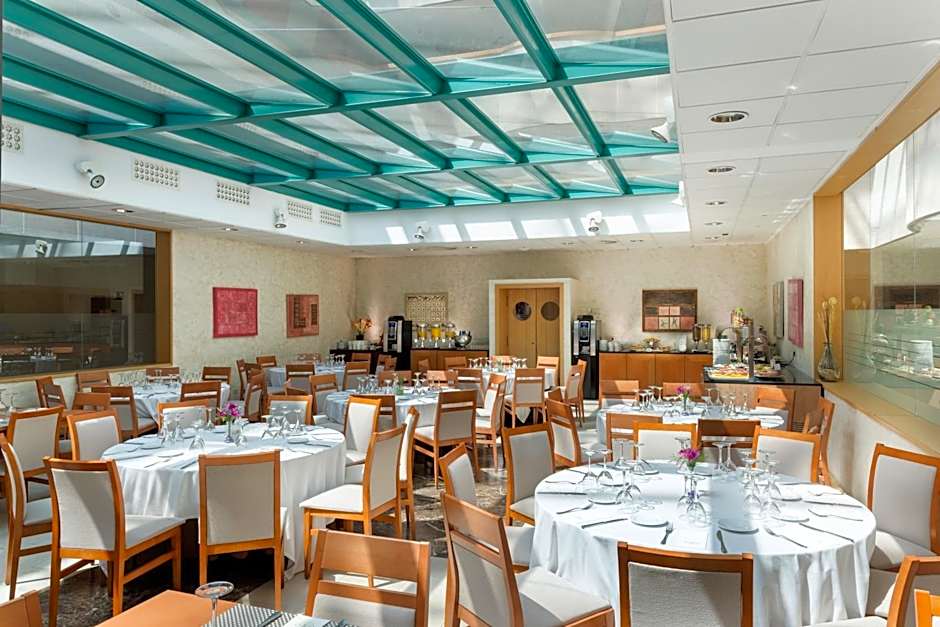 Exe Gran Hotel Almenar