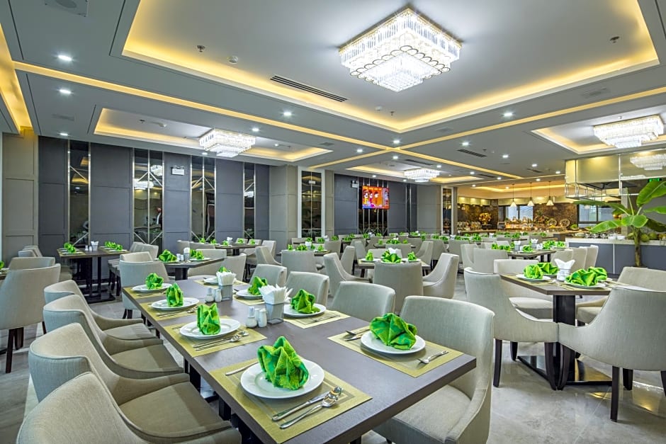 Green Lighthouse Hotel