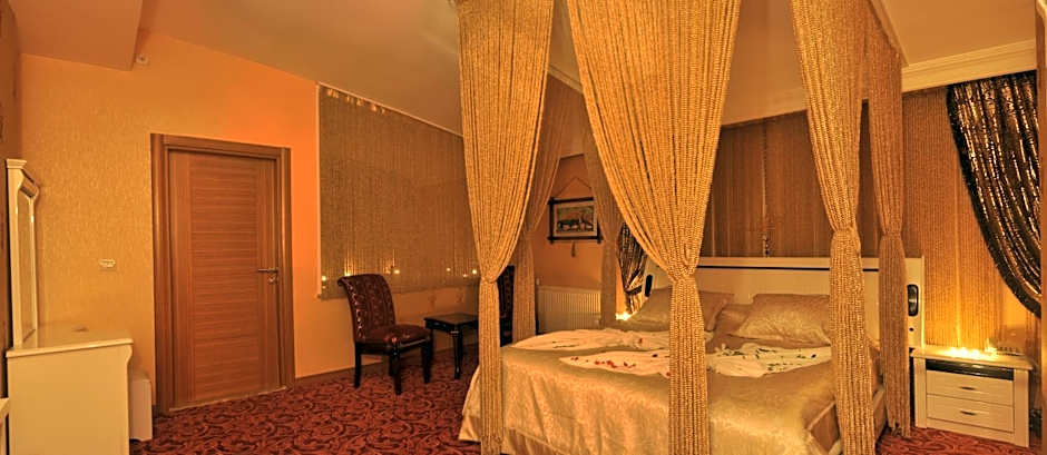 Demosan Hotel