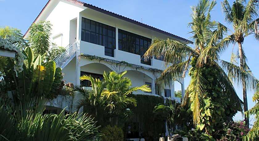 Villa Buah
