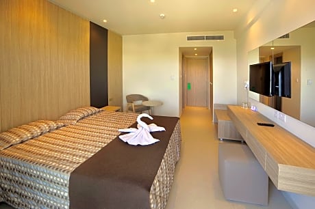 Standard Double or Twin Room with Inland View