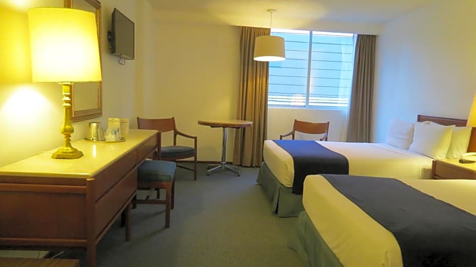 Hotel Bristol