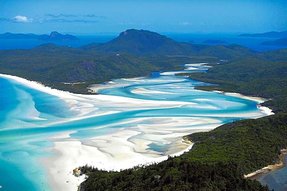 Elysian Luxury Eco Island Retreat