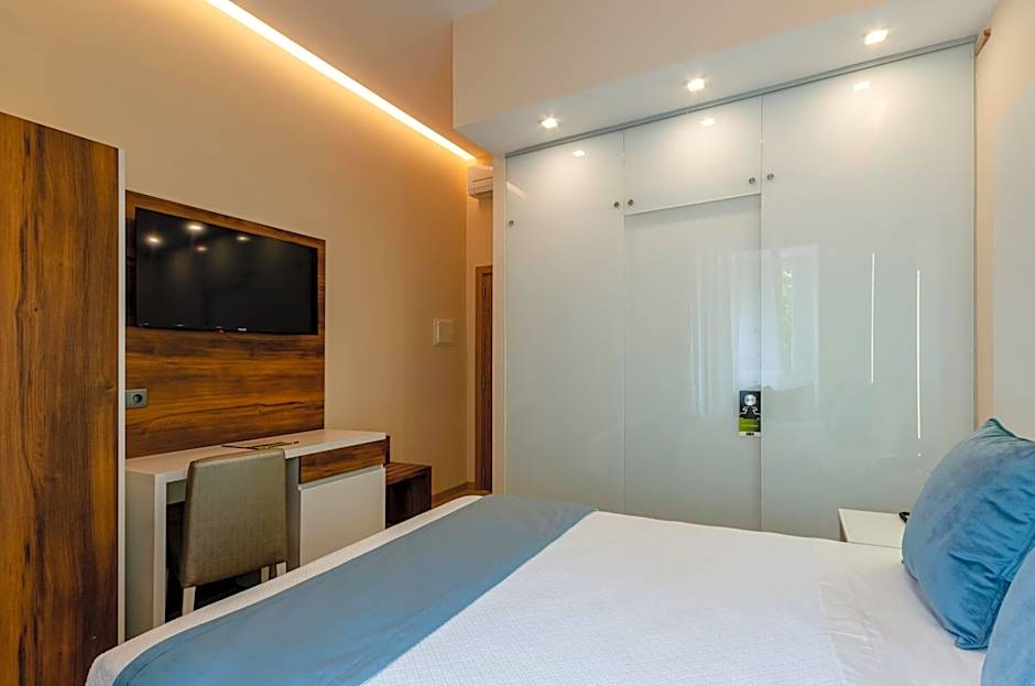 Avenida Park Residence