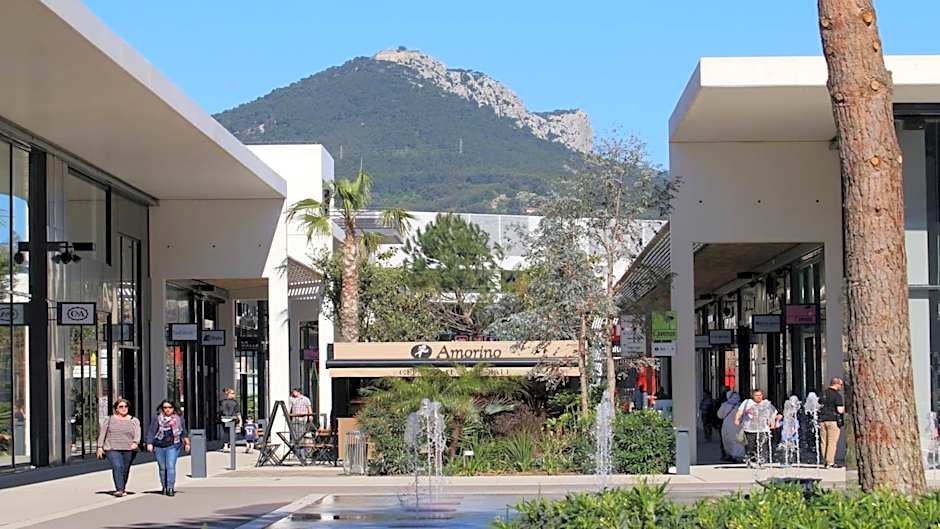 Holiday Inn Express Toulon Sainte-Musse By IHG