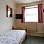 Oakwood Bed and Breakfast Heathrow
