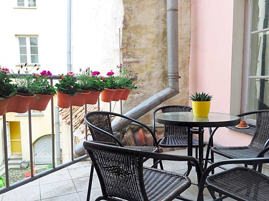 Tallinn City Apartments - Town Hall Square