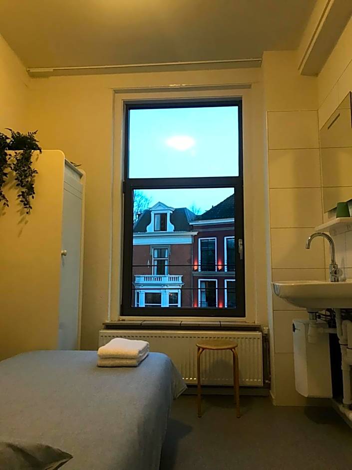 Kleinschalig Hostel in Deventer, centrum stad, aan de IJssel,