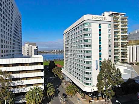 Novotel Langley Perth
