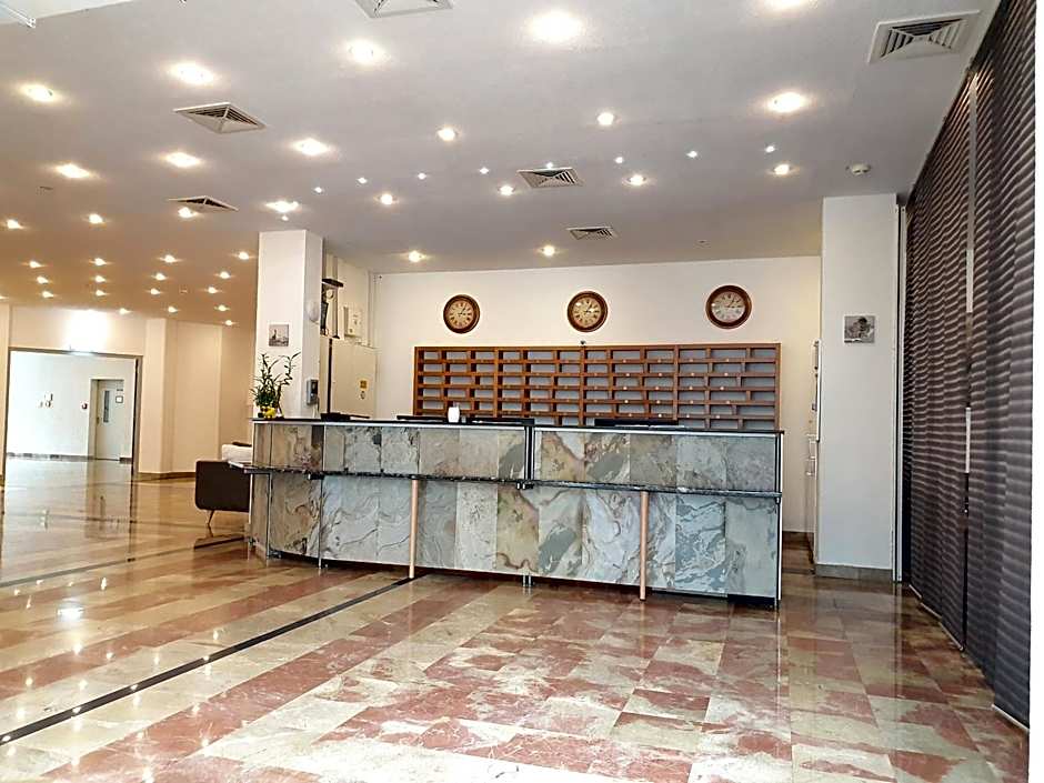 Hotel Pause