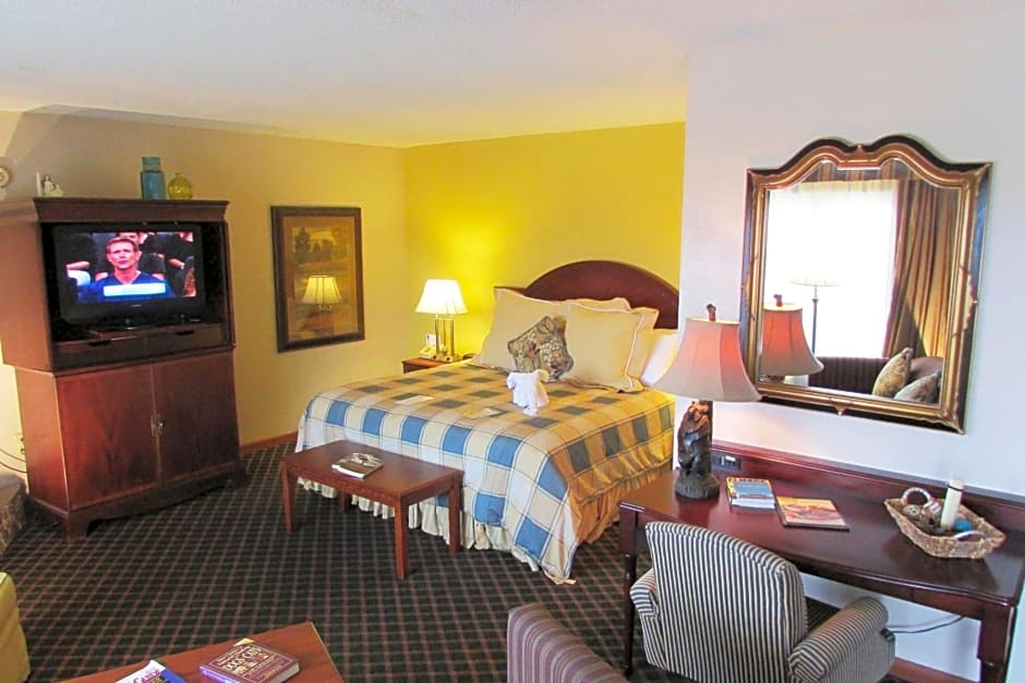 Arbors at Island Landing Hotel & Suites