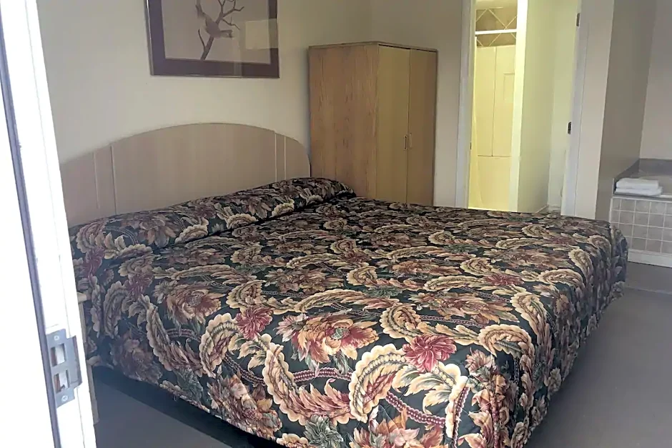OYO Hotel Starlite Seneca Falls